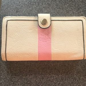 Coach wallet Used=read description